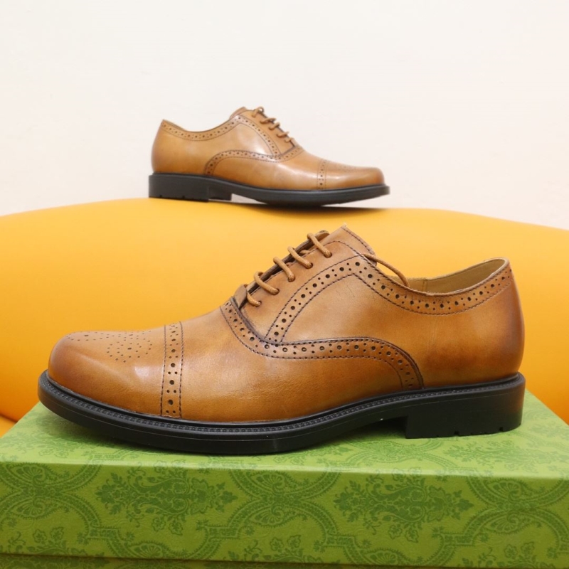 G*u*i leather shoes